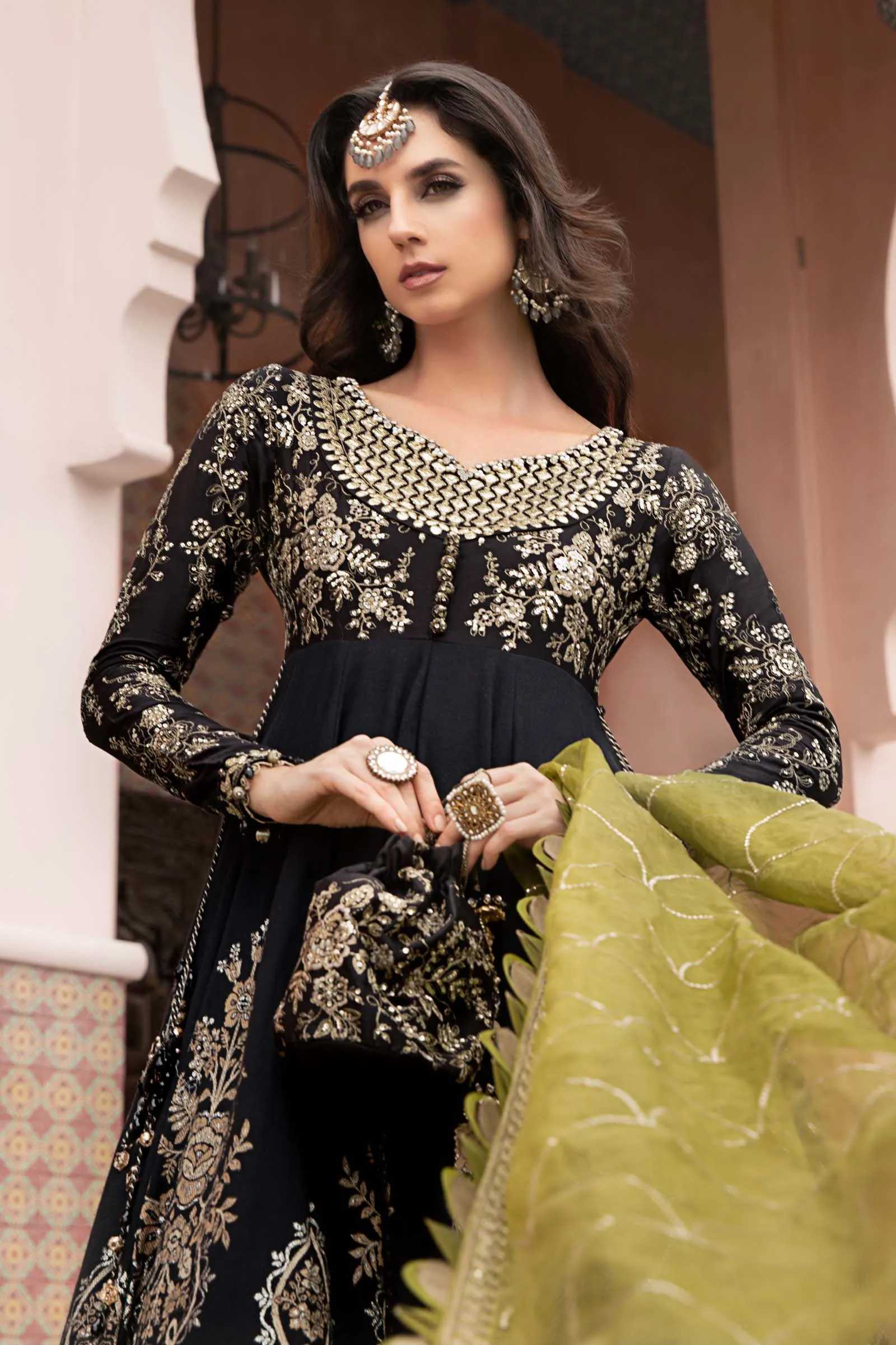 MARIA.B Sateen Fall Collection 2023 – Black CST-703