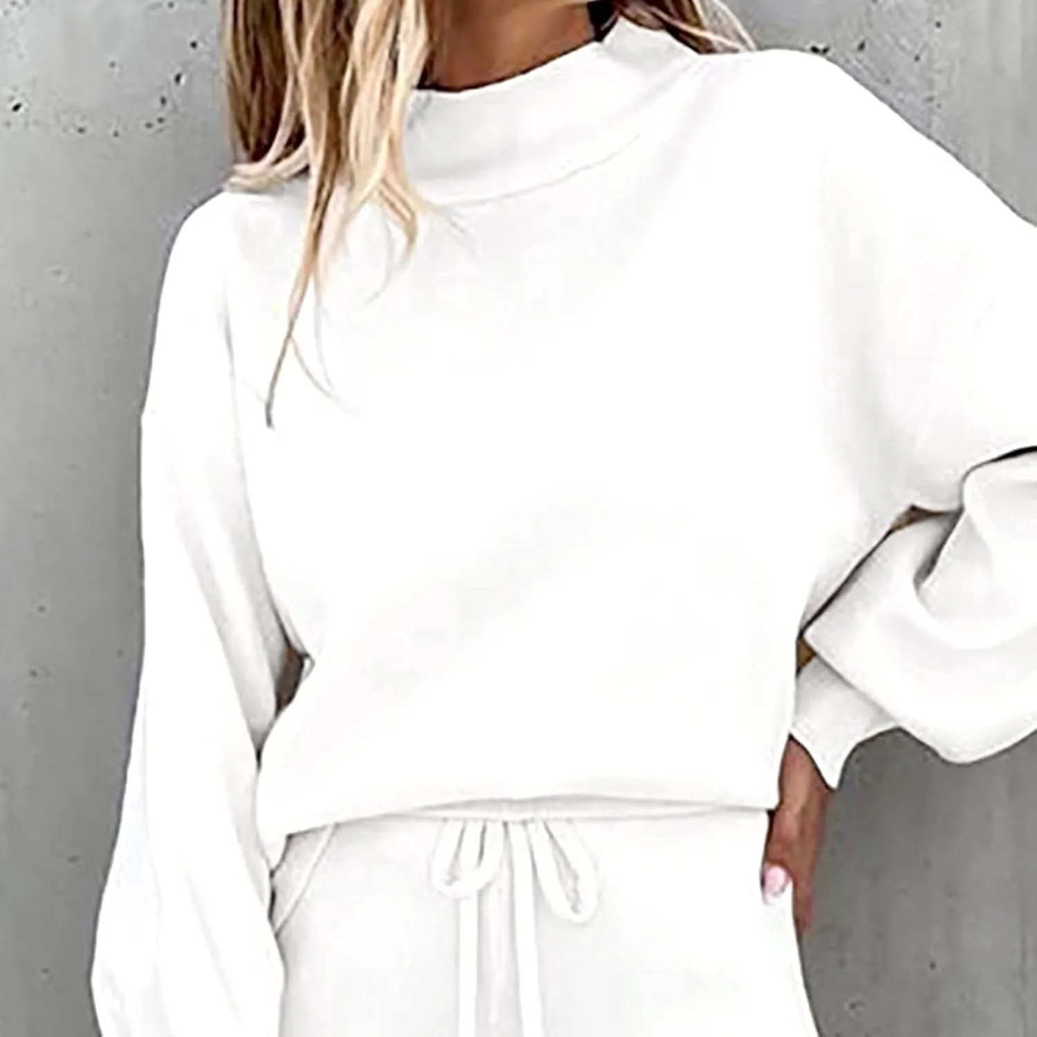 Womens Sweatsuits 2 Piece Set Airport Outfits for Women Crewneck Long Sleeve Sweatshirts Drawstring Pants Tracksuits