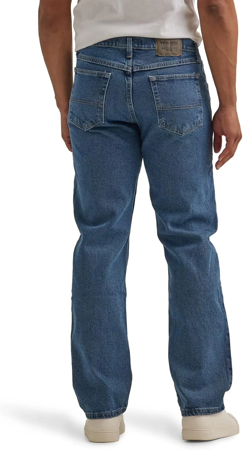 Wrangler Authentics Men's Classic 5-Pocket Relaxed Fit Flex Jean